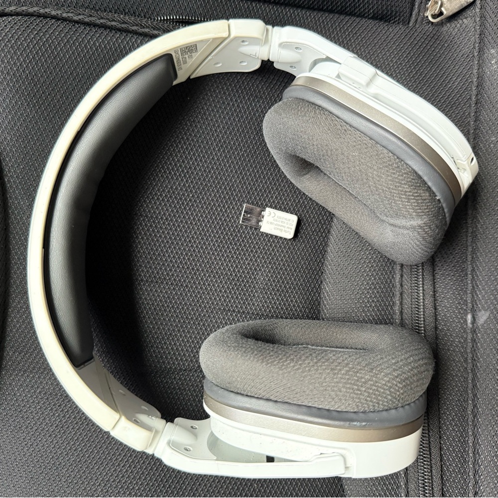 White and Gray Wireless Gaming Headset with Cushioned Ear Cups
